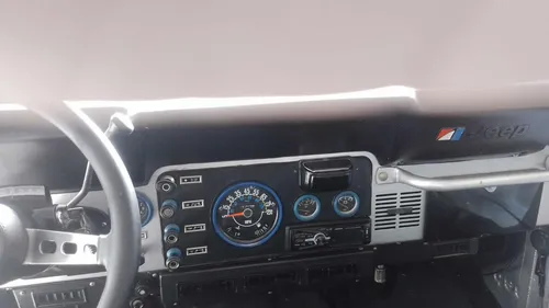 Jeep Willys Cj7. Evolución Del Todoterreno Con Más Tradición