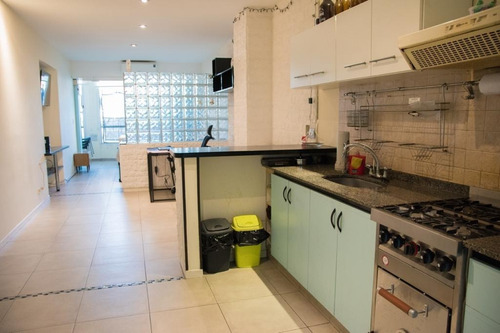 Imagen 2 de 8 de Venta Ph Monoambiente Amplio Ubicado En Villa Crespo
