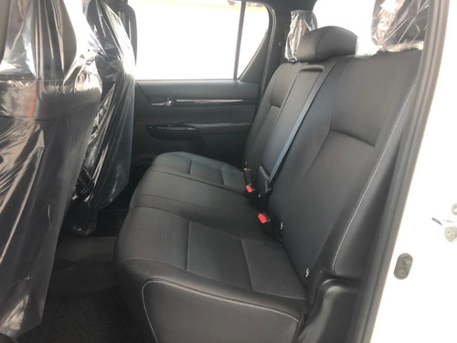 Imagem 4 de 13 de Hilux 2.8 Tdi Cd Srx 4x4 (aut) 2021/2021