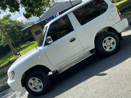 Toyota Prado 2.7 Sumo