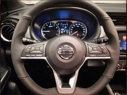 Nissan Kicks 1.6 16v Flexstart Sv 4p Xtronic