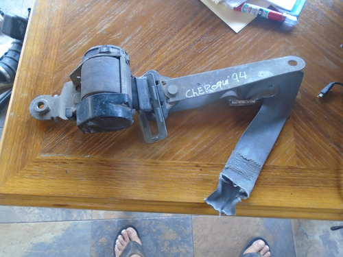 Vendo Cinturón De Seguridad Delantero De Jeep Cherokee 1994