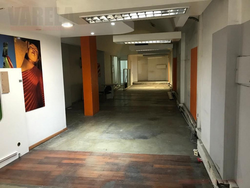 Imagen 3 de 25 de Cerrito 800 Centro Amplio Local 4x30mt. 600m2 C/ Entrepiso. Depósito. Subsuelo. Salón Oportunidad!!