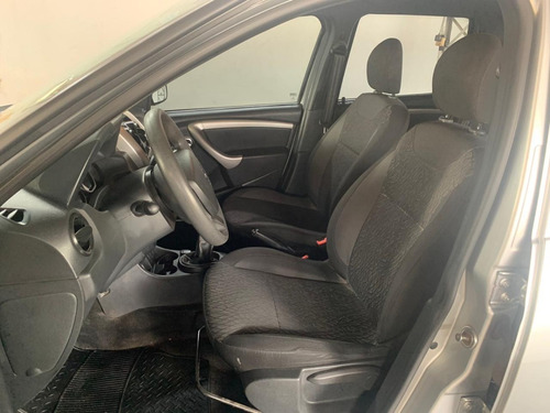 Renault Duster Oroch Expression 1.6