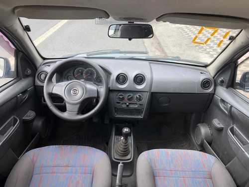 Imagem 10 de 11 de Chevrolet Celta 2010 1.0 Spirit Flex Power 5p