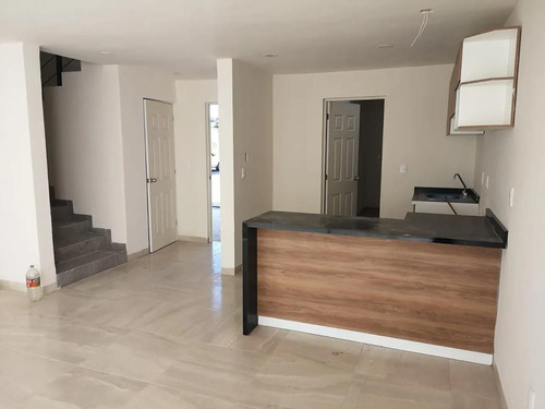 Hermosa Casa En Venta A 5 Min. Terminal De Toluca, Excelente Oportunidad!!!