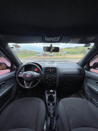 Imagem 6 de 7 de Fiat Strada 1.4 Mpi Hard Working Cd 8v 2018