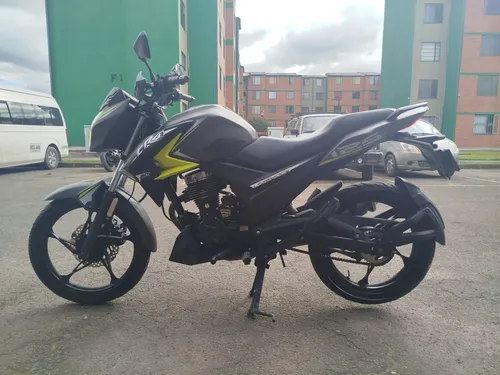 Akt Cr4