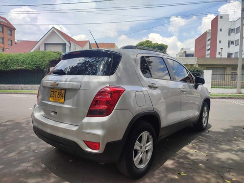 Imagen 5 de 9 de Chevrolet Tracker Ls