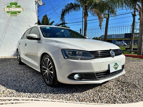 Volkswagen Vento 2.0 Sportline Tsi 200cv