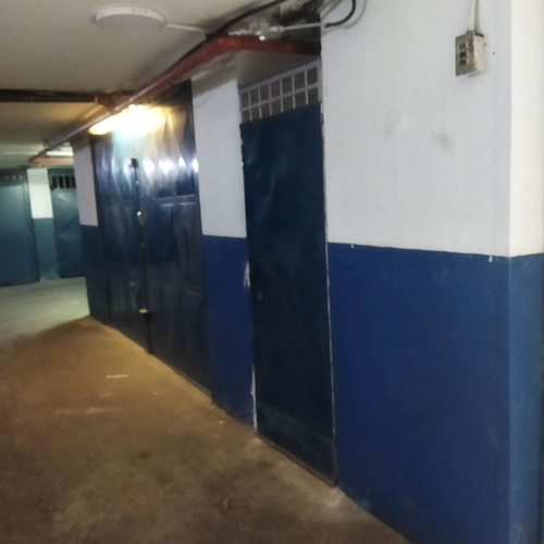 Alquiler Depósito 50 M2, Zona De Carga Y Descarga, Av. Rómulo Gallegos