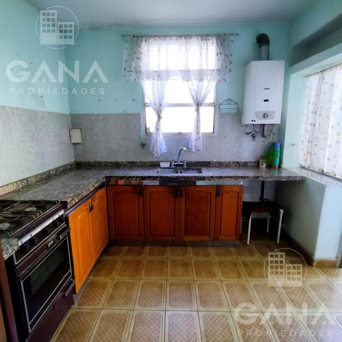 Imagen 6 de 9 de Casa De Pasillo A Reciclar No Es Ph Espacio Aéreo Libre Rosario Shopping Alto Rosario, Puerto Norte -