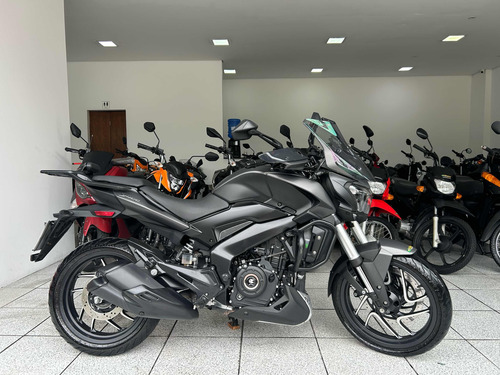 Bajaj Dominar 400 Ano 2025