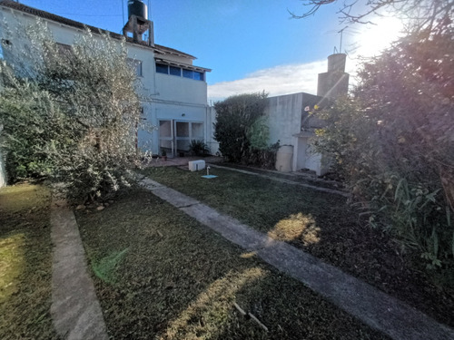 Casa Con Amplio Local, Se Vende O Alquila!!