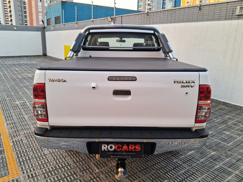 Toyota Hilux 2.7 Srv Cab. Dupla 4x4 Flex Aut. 4p