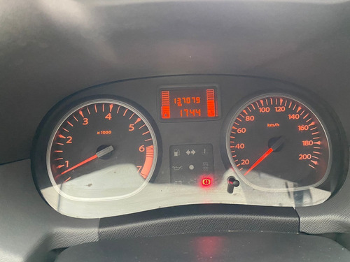Imagen 7 de 11 de Renault Duster Confort Plus 4x2 1.6 - Nafta - 2013