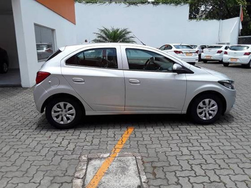 Imagem 9 de 9 de Chevrolet Onix 1.0 Mpfi Lt 8v Flex 4p Manual