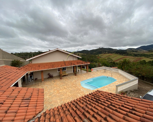 Linda Chácara A Venda, Com Casa De Alto Padrão, Para Lazer Ou Residir Em Piracaia, Vale Do Rio Cachoeira - Ch00043 - 68592605