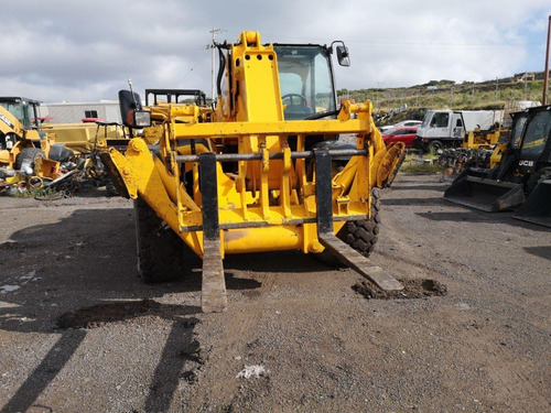 Imagen 6 de 13 de 22) Montacargas Telescopico Jcb 4x4 2003