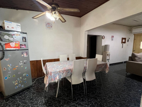Venta Casa 3 Ambientes En Bosques