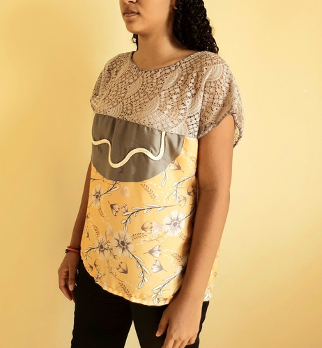 Imagem 2 de 5 de Blusa Bata Feminina Tecido Gilda