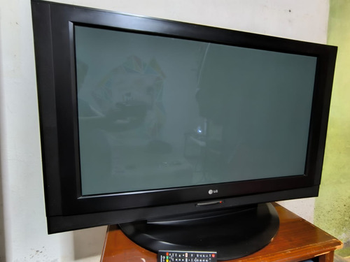 Televisor De Plasma Lg De 42 Pulgadas Para Reparación (Usado)