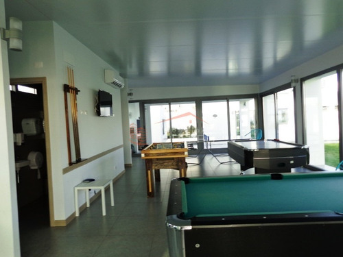 Apartamento En Venta Y Alquiler Temporal En Brava - Punta Del Este- Piso Alto- Ref: 26867