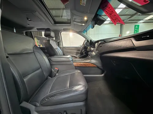 Chevrolet Suburban 5.4 Premier Piel 4x4 At