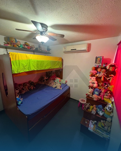 #476 Apartamento En Valle Grande, Urb. Valle Arriba En Guatire