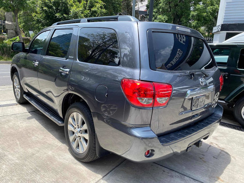 Imagen 9 de 14 de Toyota Sequoia 2017 5.7 Limited At