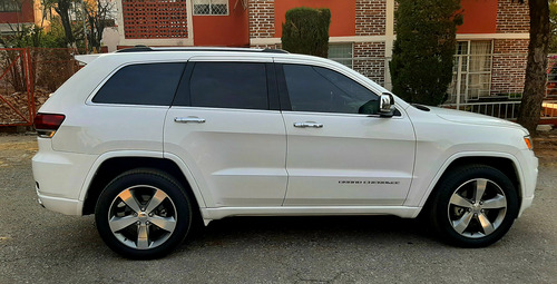 Jeep Grand Cherokee 3.6 Limited Lujo 4x2 Mt