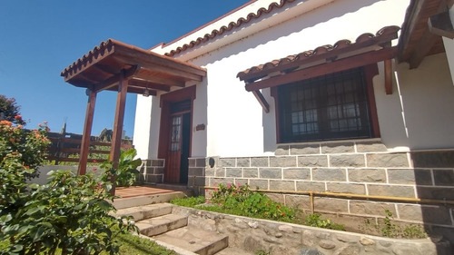 Preciosa Casa A La Venta En Santa Maria De Punilla  A Una Cuadra De La Ruta38