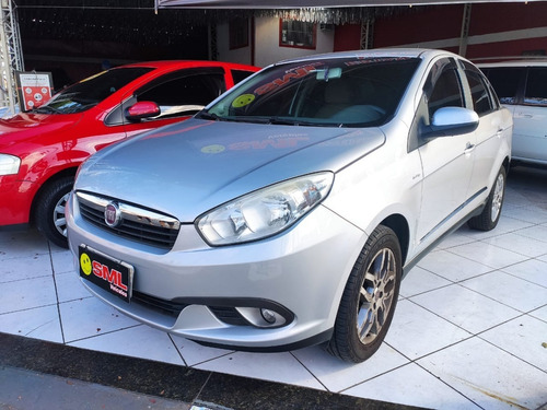 Fiat Grand Siena Essence 1.6 16v (flex) 2013/2013