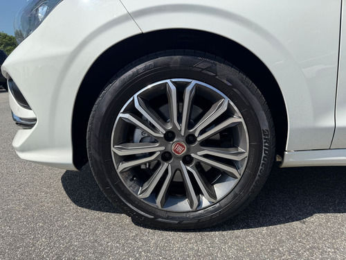 Fiat Cronos PRECISION 1.8 16V Flex Aut.