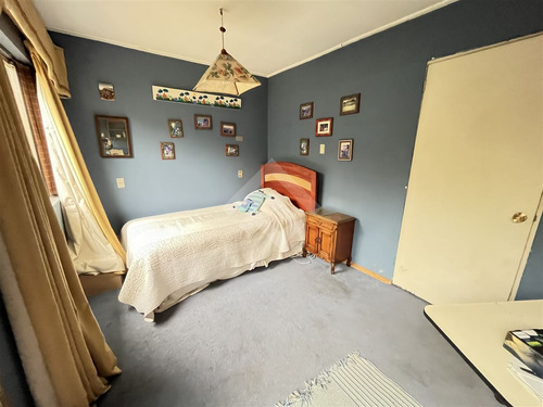 Casa En Venta De 4 Dorm. En Las Condes