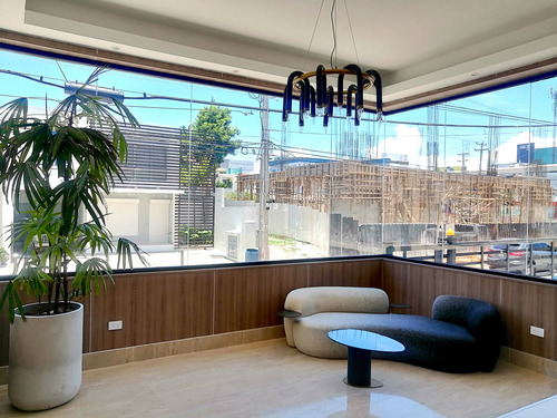 Apartamento En Alquiler En Naco. Nuevo A Estrenar, Con Linea Blanca