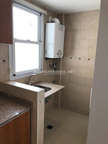 Imagen 8 de 18 de Departamento En Venta 2 Dormitorios En Temperley