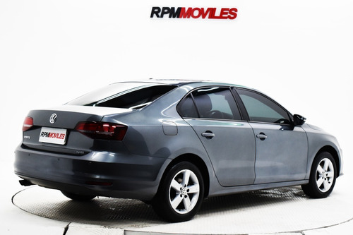 Volkswagen Vento 1.4 Confort Dsg Service Oficial 2018 Rpm Mo