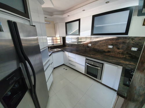 Imagen 10 de 23 de Townhouse Altos De Aricagua Código 137209 El Rincon Mañongo Vende Yackeline Tovar 04145831984
