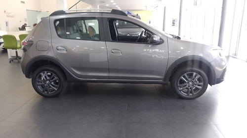 Imagen 4 de 25 de Renault Sandero Stepway 1.6 Intense Oferta Crédito 2022 D