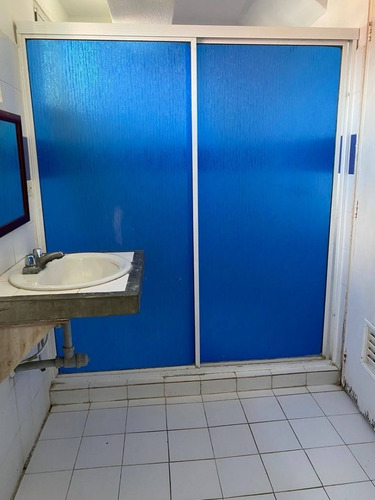 Imagen 15 de 18 de Apartamento Grande En Alquiler Vacacional En Tucacas Hasta 12 Personas