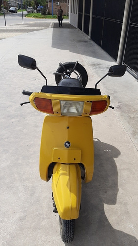 Imagen 3 de 10 de Honda Kinetic Nh 100 De Coleccion!