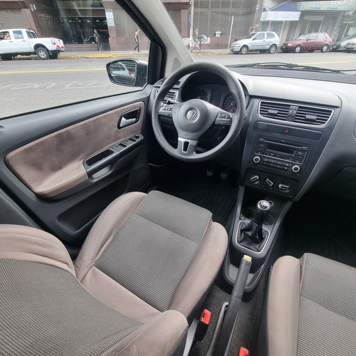 Volkswagen Suran 1.6 Trendline 11b