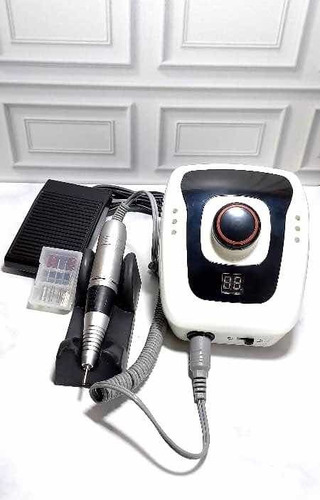 Imagen 2 de 4 de Dremel Profesional Manicura Rusa 35000 Rpm Manicure