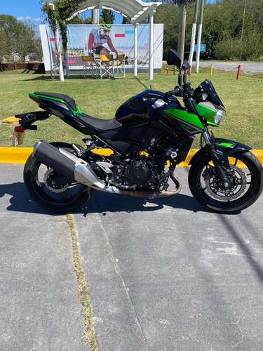 Kawasaki Z400 2022