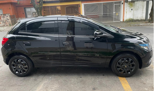 Chevrolet Onix 1.4 Lt 5p