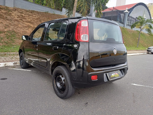 Fiat Uno Uno Vivace 1.0 8V (Flex) 4p