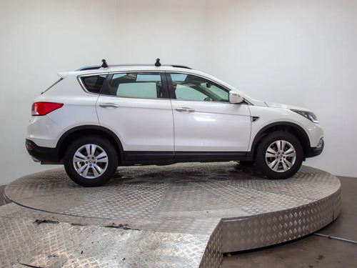 Dongfeng 2.0 Luxury 4x2 Mt 5p Ax7
