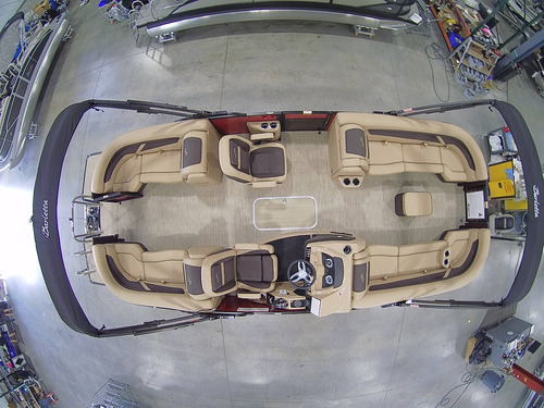Barletta Pontoons Party Boats 2025's Armalo A Tu Gusto !
