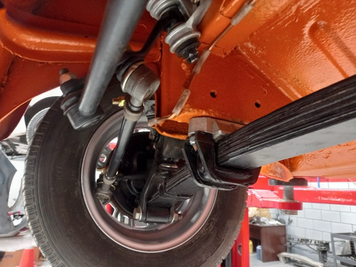 Imagen 10 de 18 de Fiat 600 R